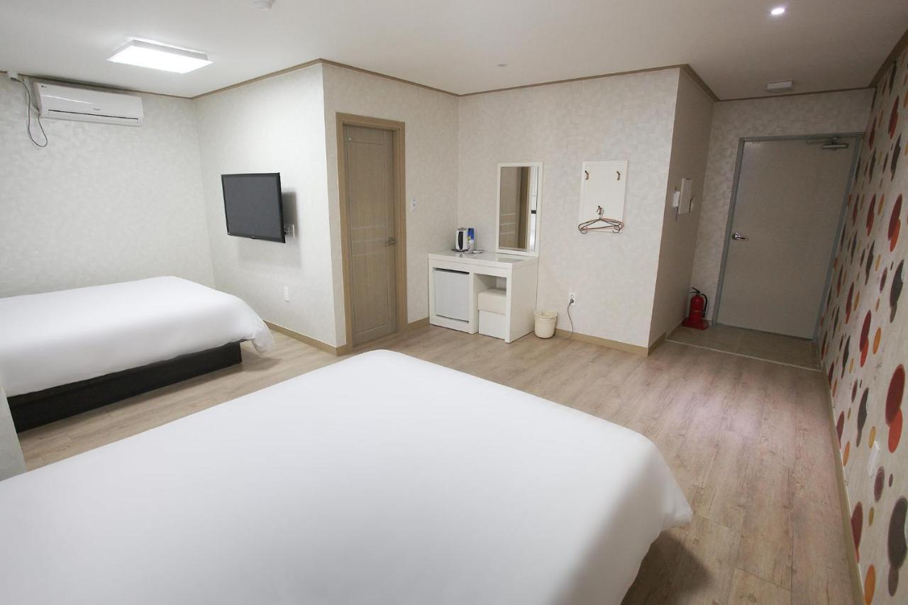 Orange Tree Hotel Jeju Exterior photo