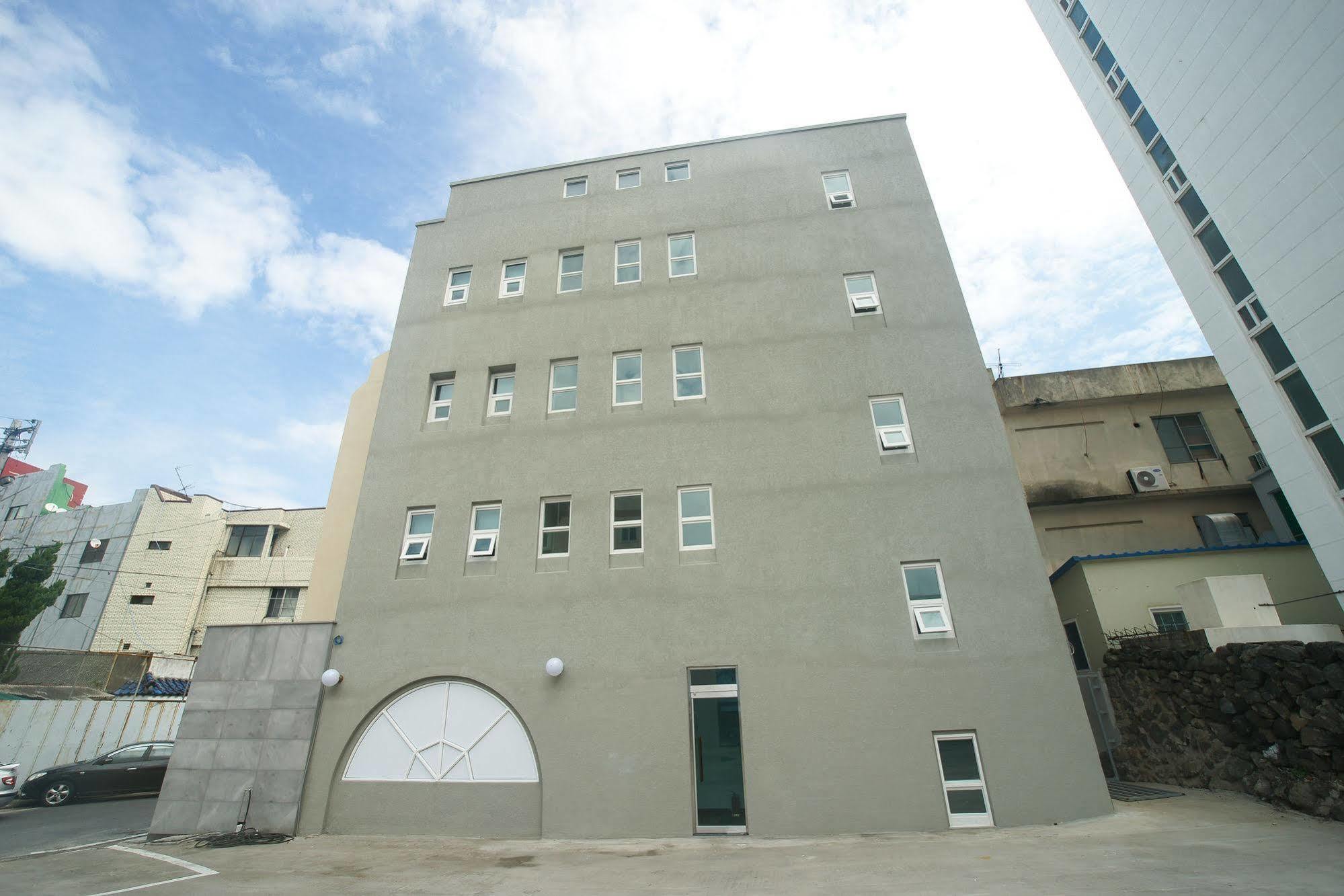 Orange Tree Hotel Jeju Exterior photo